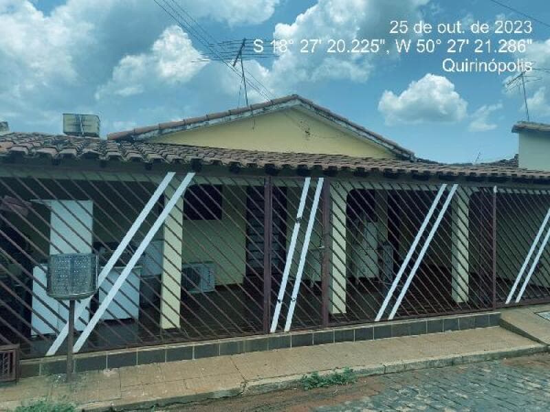 Casa em leilão em Quirinópolis - GO — LOTE 106 IMOVEL