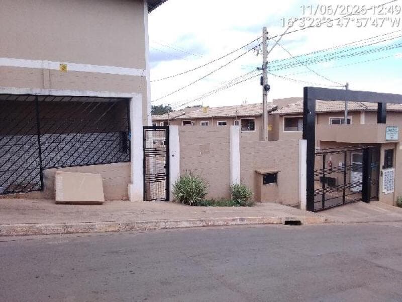 Apartamento em leilão em Valparaíso De Goiás - GO, bairro Chacaras Ypiranga — LOTE 111 IMOVEL