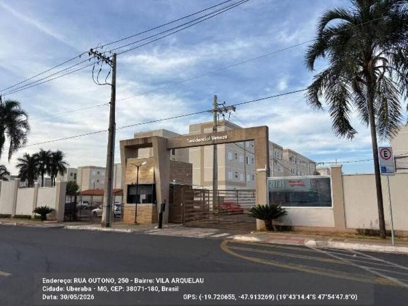 Apartamento em leilão em Uberaba - MG, bairro Vila Arquelaú — LOTE 150 IMOVEL