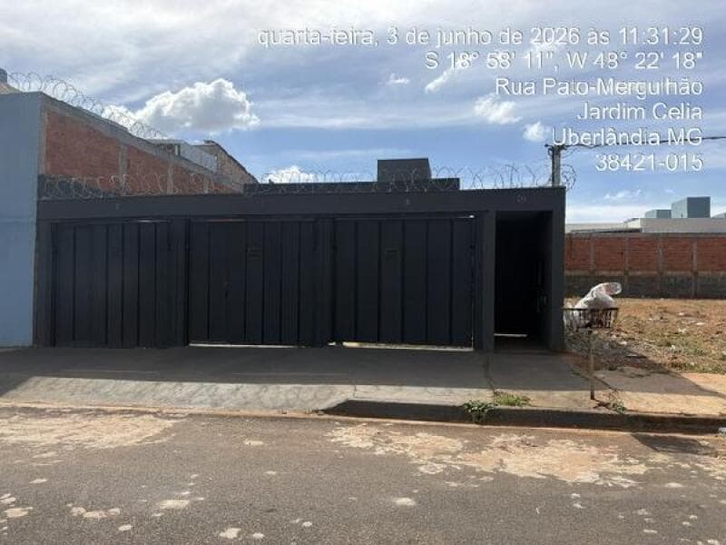 Casa em leilão em Uberlândia - MG — LOTE 152 IMOVEL