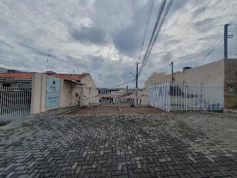 Casa em leilão em Araucária - PR, bairro Passauna — LOTE 227 IMOVEL