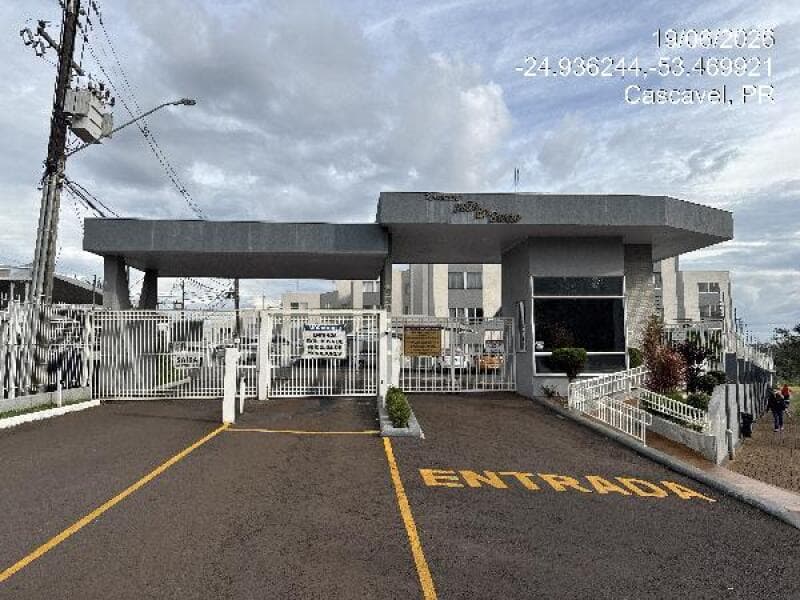 Apartamento em leilão em Cascavel - PR, bairro Cancelli — LOTE 235 IMOVEL
