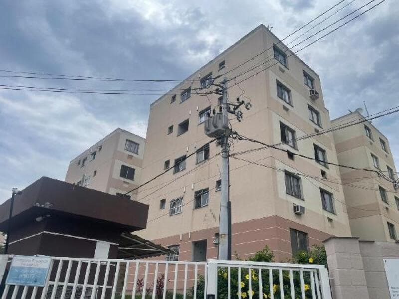 Apartamento em leilão em Rio De Janeiro - RJ — LOTE 310 IMOVEL