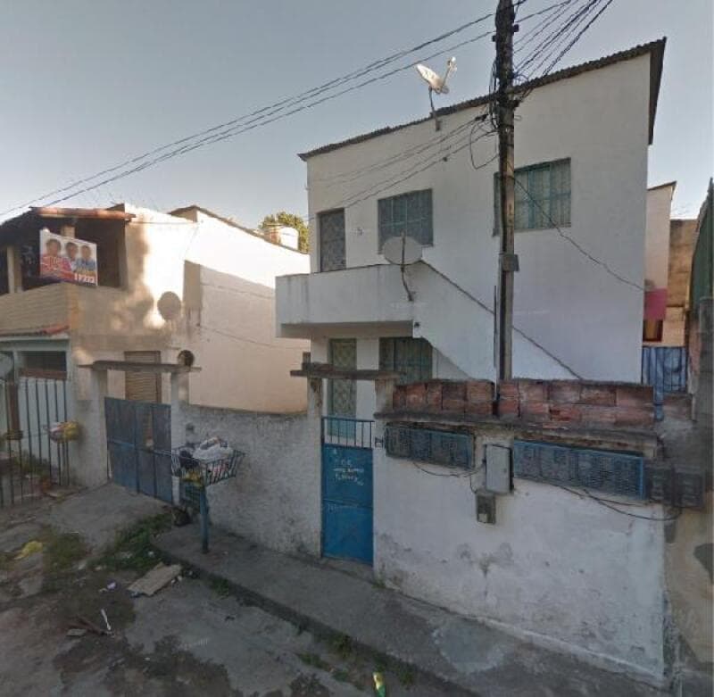 Casa em leilão em São Gonçalo - RJ, bairro Raul Veiga — LOTE 356 IMOVEL