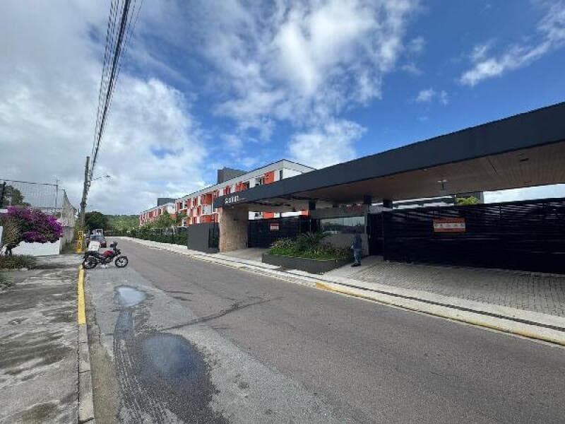 Apartamento em leilão em São José - SC, bairro Serraria — LOTE 423 IMOVEL