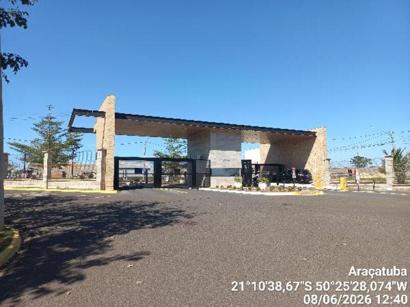 Casa em leilão em Araçatuba - SP — LOTE 434 IMOVEL