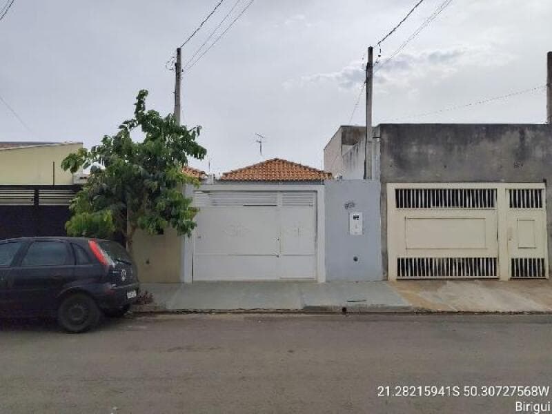 Casa em leilão em Birigui - SP, bairro Jardim Sant'ana — LOTE 446 IMOVEL