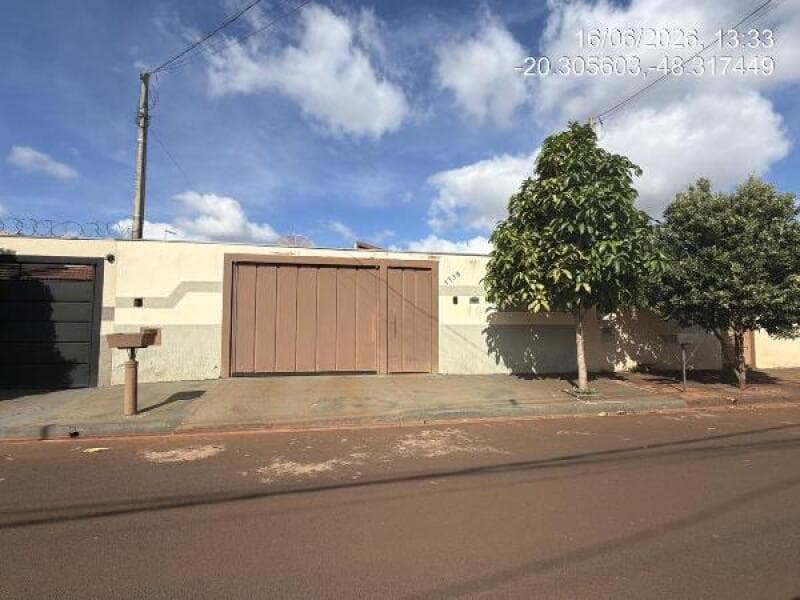 Casa em leilão em Guaíra - SP, bairro Residencial Rua Guimaraes — LOTE 468 IMOVEL