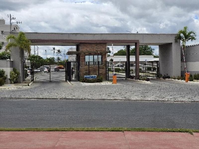 Apartamento em leilão em Feira De Santana - BA — LOTE 020 Apartamento