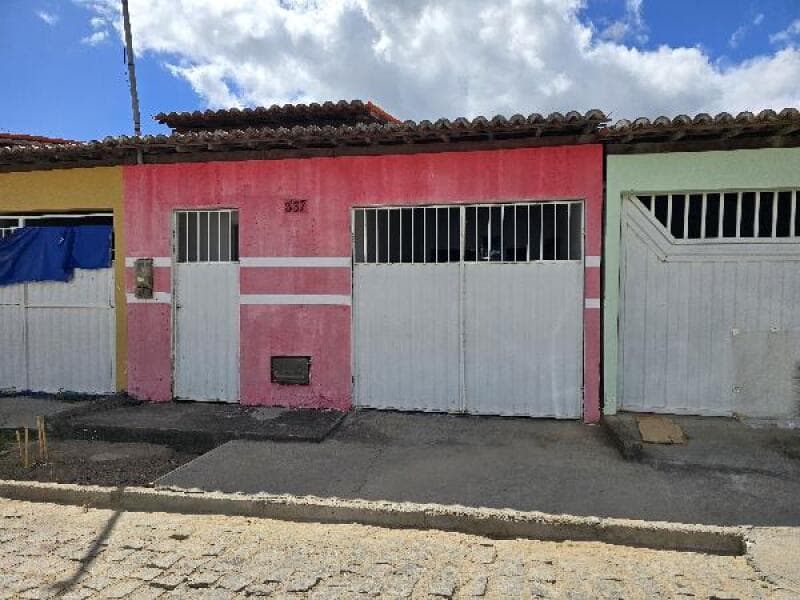 Casa em leilão em Iaçu - BA — LOTE 029 Casa