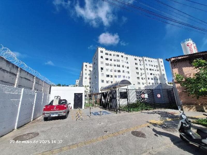 Apartamento em leilão em Salvador - BA — LOTE 042 Apartamento