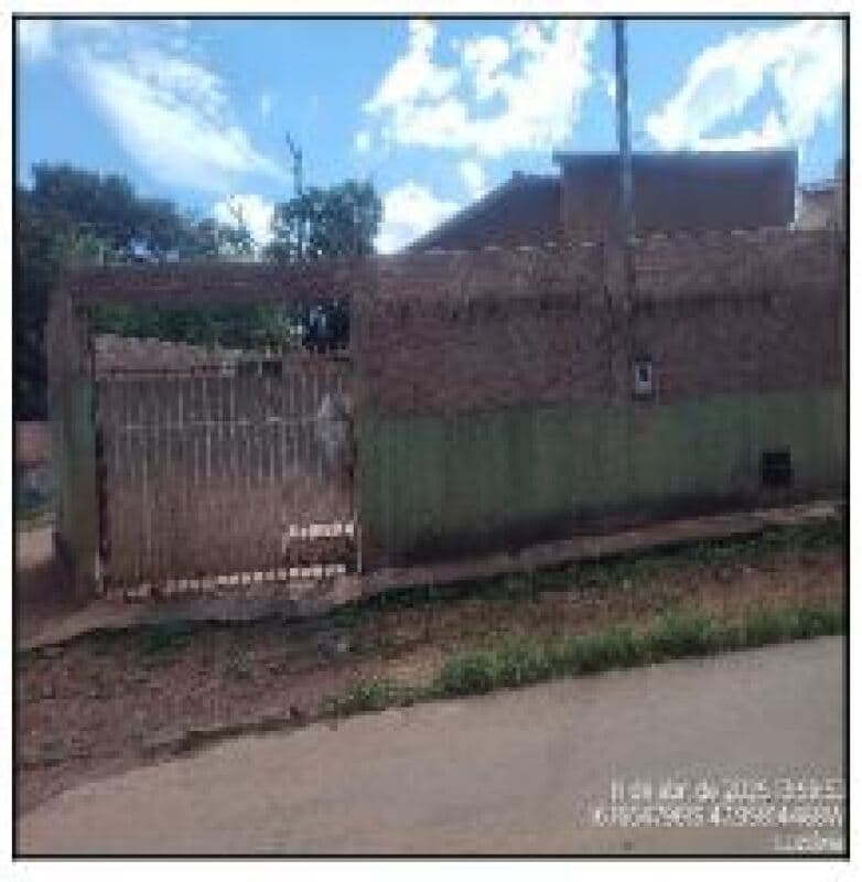 Casa em leilão em Luziânia - GO — LOTE 116 Casa