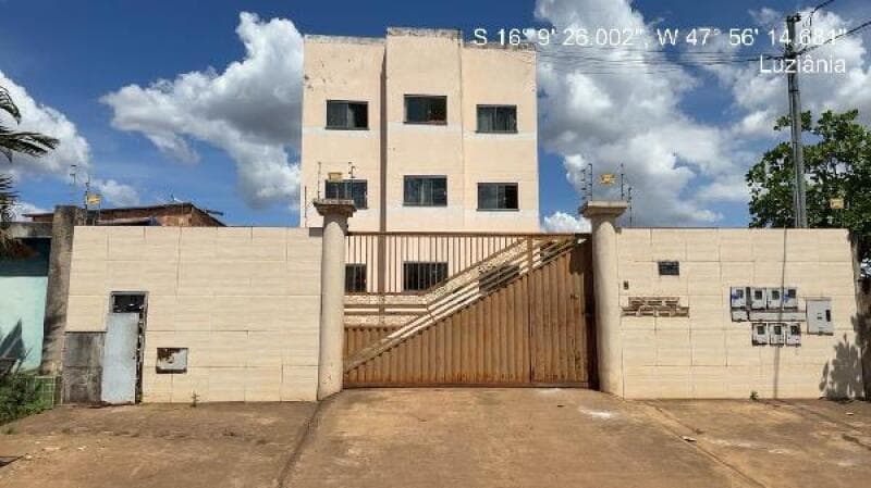 Apartamento em leilão em Luziânia - GO — LOTE 120 Apartamento