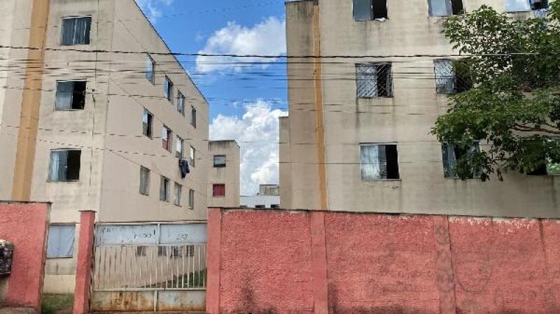 Apartamento em leilão em Itatiaiuçu - MG — LOTE 165 Apartamento