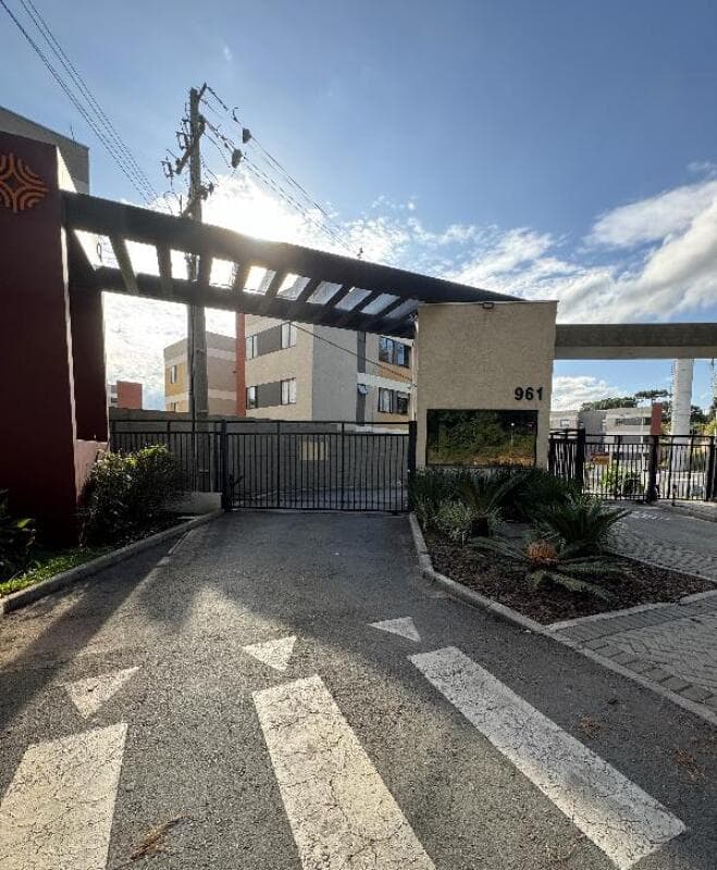 Apartamento em leilão em Almirante Tamandaré - PR — LOTE 248 Apartamento