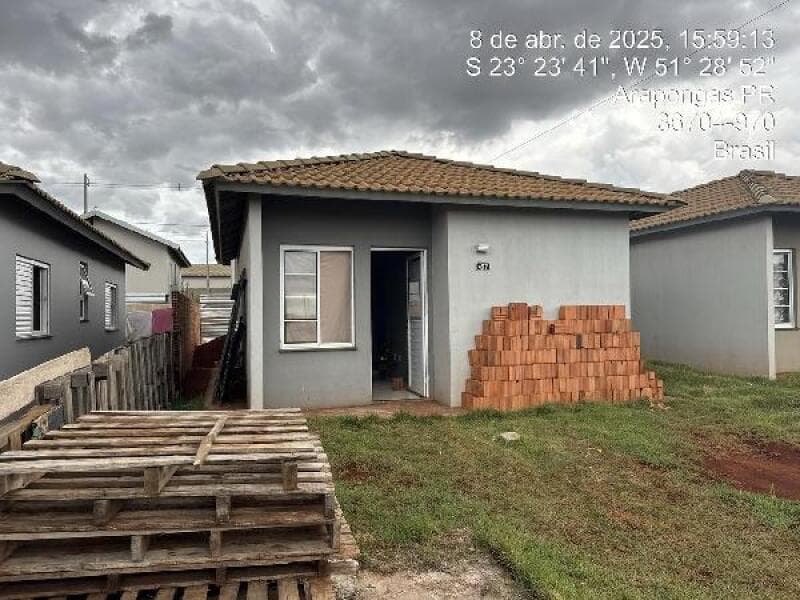 Casa em leilão em Arapongas - PR — LOTE 250 Casa