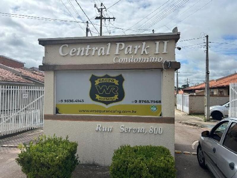 Casa em leilão em Fazenda Rio Grande - PR — LOTE 269 Casa