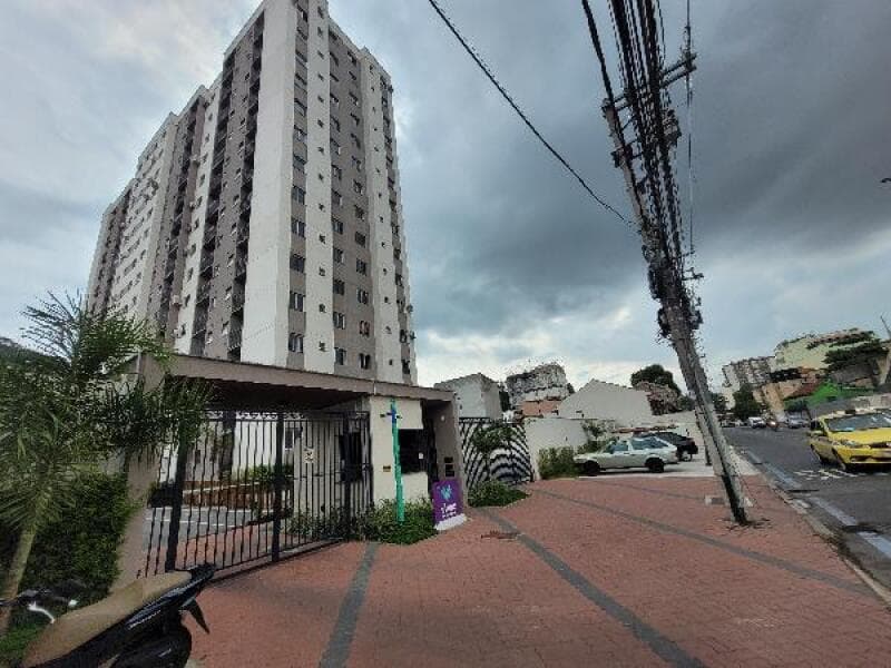 Apartamento em leilão em Rio De Janeiro - RJ — LOTE 331 Apartamento