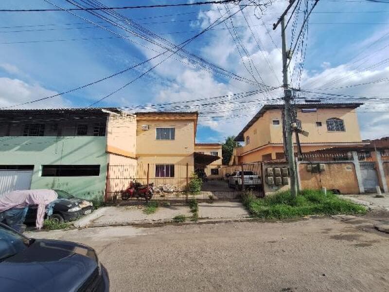 Apartamento em leilão em São Gonçalo - RJ — LOTE 340 Apartamento