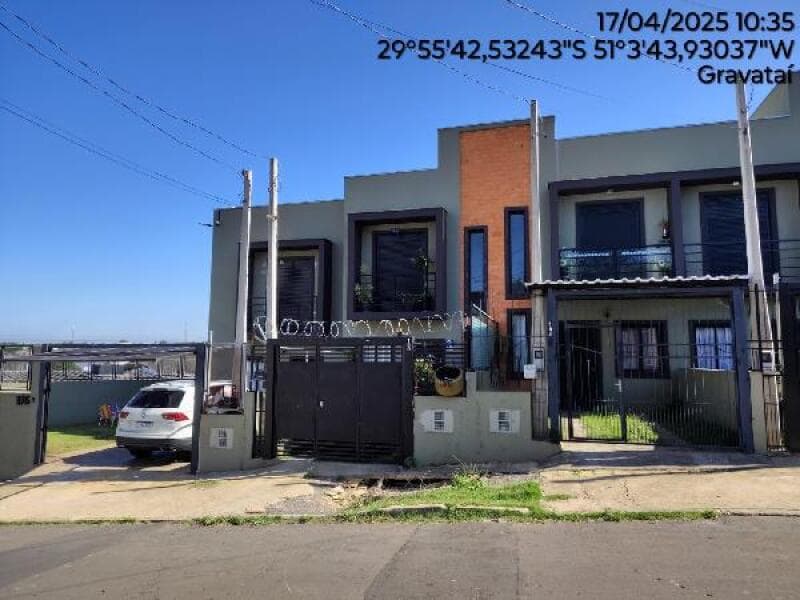 Casa em leilão em Gravataí - RS — LOTE 380 Sobrado