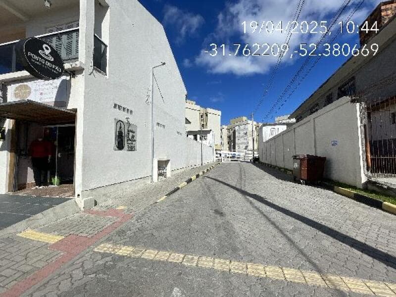 Apartamento em leilão em Pelotas - RS — LOTE 403 Apartamento