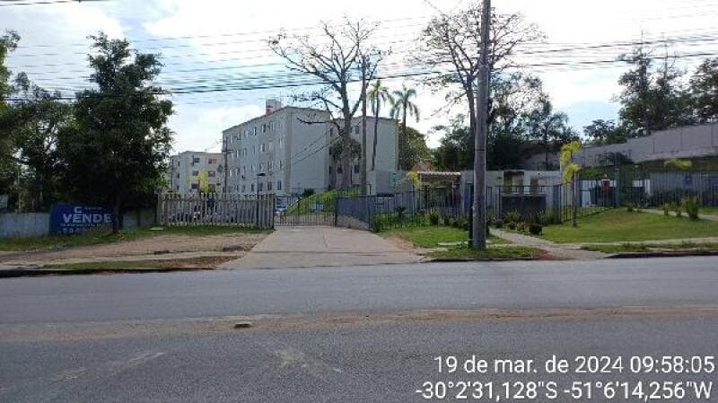 Apartamento em leilão em Porto Alegre - RS — LOTE 405 Apartamento