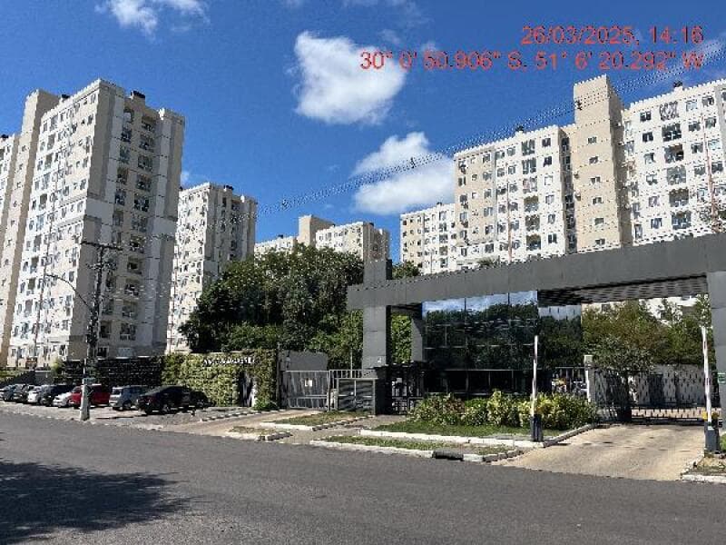 Apartamento em leilão em Porto Alegre - RS — LOTE 408 Apartamento