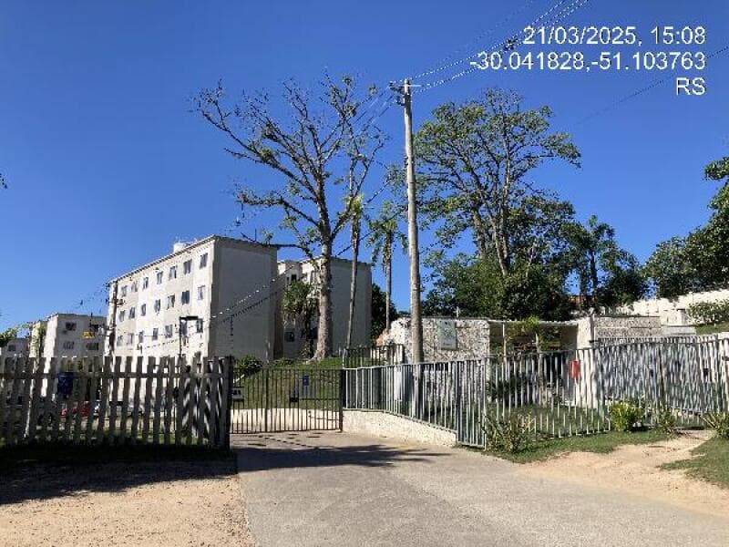 Apartamento em leilão em Porto Alegre - RS — LOTE 412 Apartamento