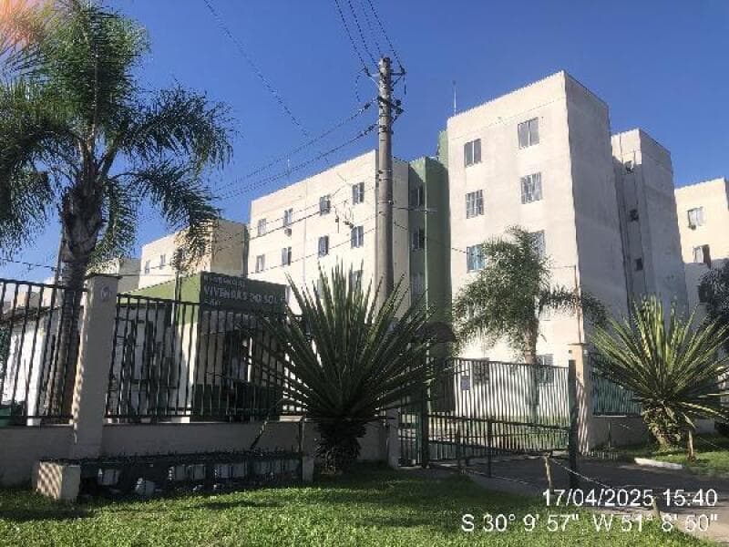 Apartamento em leilão em Porto Alegre - RS — LOTE 415 Apartamento