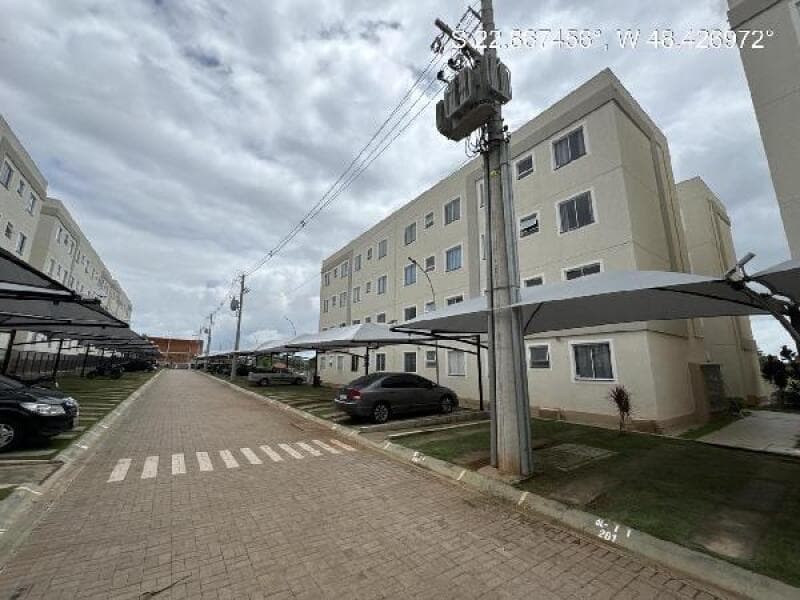 Apartamento em leilão em Botucatu - SP — LOTE 475 Apartamento