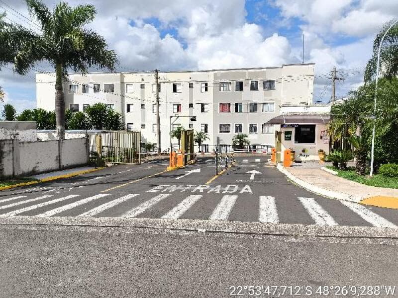Apartamento em leilão em Botucatu - SP — LOTE 476 Apartamento
