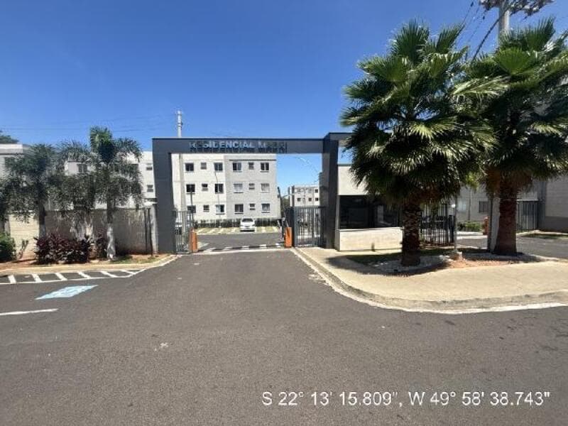 Apartamento em leilão em Marília - SP — LOTE 498 Apartamento