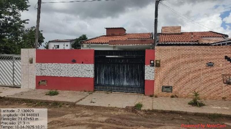 Casa em leilão em Santa Rita - PB — LOTE 075 Casa