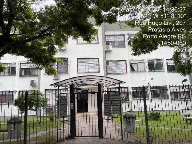 Apartamento em leilão em Porto Alegre - RS — LOTE 114 Apartamento