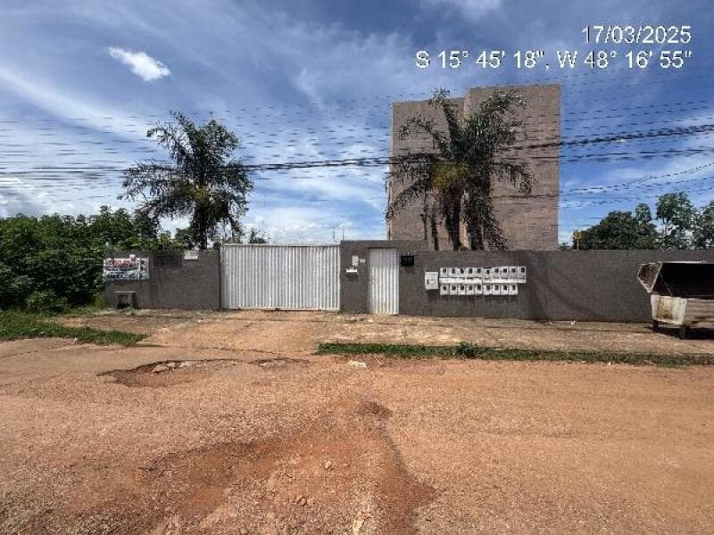 Apartamento em leilão em Águas Lindas De Goiás - GO — LOTE 160 Apartamento