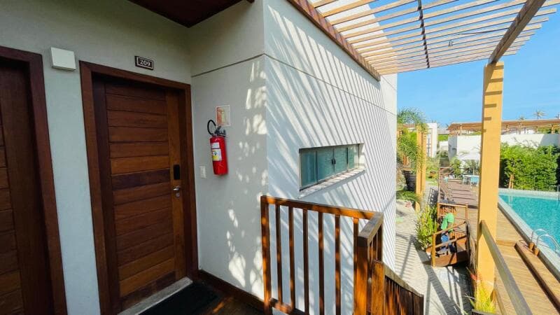 Foto 17 de 27: Casa em leilão em Mata De São João - BA — LOTE 001 Condomínio Casa Amarela Imbassaí Residence
