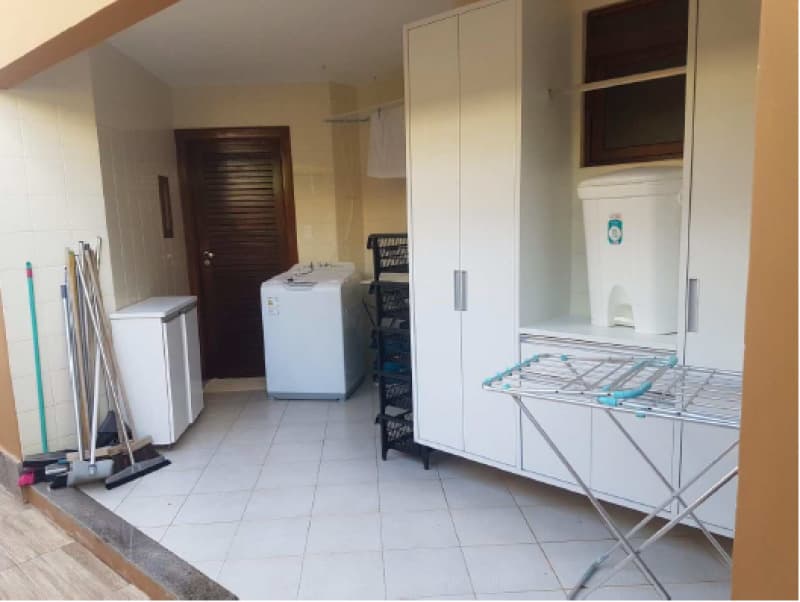 Foto 14 de 30: Casa em leilão em Camaçari - BA, bairro Monte Gordo — LOTE 001 CASA NA PRAIA DE GUARAJUBA - MONTE GORDO - CAMAÇARI / BA
