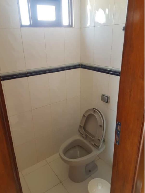 Foto 15 de 30: Casa em leilão em Camaçari - BA, bairro Monte Gordo — LOTE 001 CASA NA PRAIA DE GUARAJUBA - MONTE GORDO - CAMAÇARI / BA