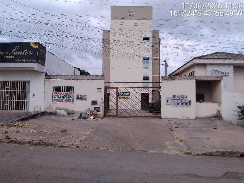 Apartamento em leilão em Cidade Ocidental - GO, bairro Parque Napolis B — LOTE 066 RES PERIDOTO