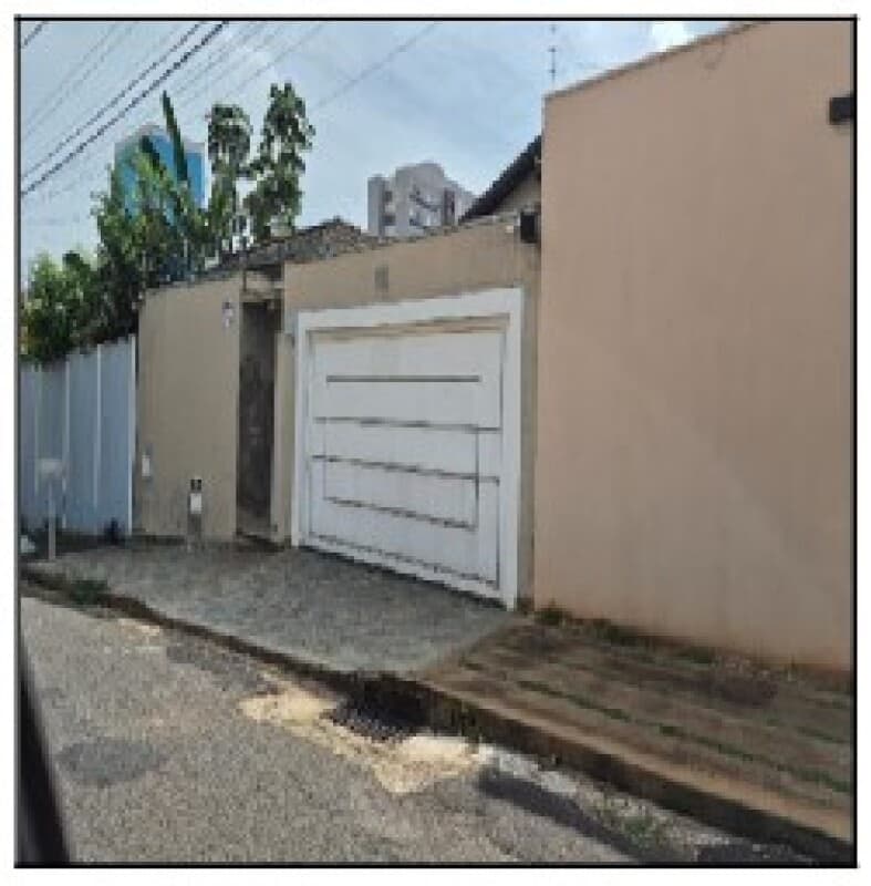 Casa em leilão em Uberaba - MG — LOTE 133 LOTEAMENTO JARDIM DO LAGO