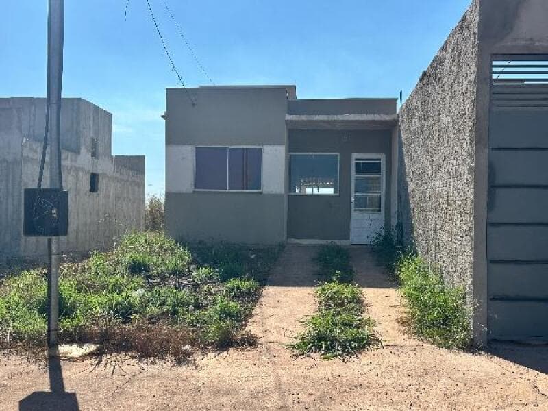 Casa em leilão em Várzea Grande - MT, bairro Novo Mundo — LOTE 189 LOT JARDIM NOVO MUNDO