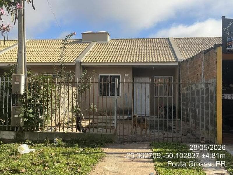 Casa em leilão em Ponta Grossa - PR, bairro Neves — LOTE 268 JARDIM DAS FLORES CONDOMINIO 15