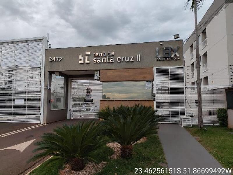 Apartamento em leilão em Sarandi - PR, bairro Jardim Gralha Azul — LOTE 270 RES TERRA DE SANTA CRUZ II