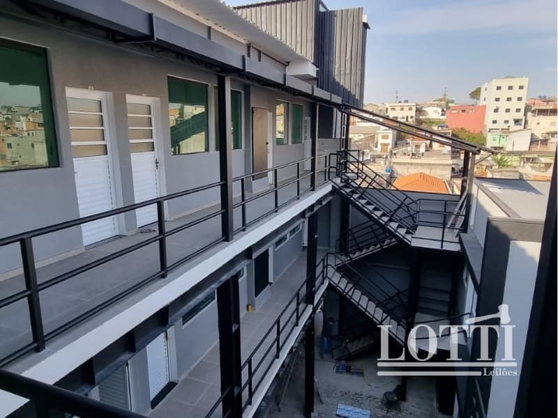 Foto 17 de 51: Comercial em leilão em São Paulo - SP — LOTE 001 Prédio Residencial