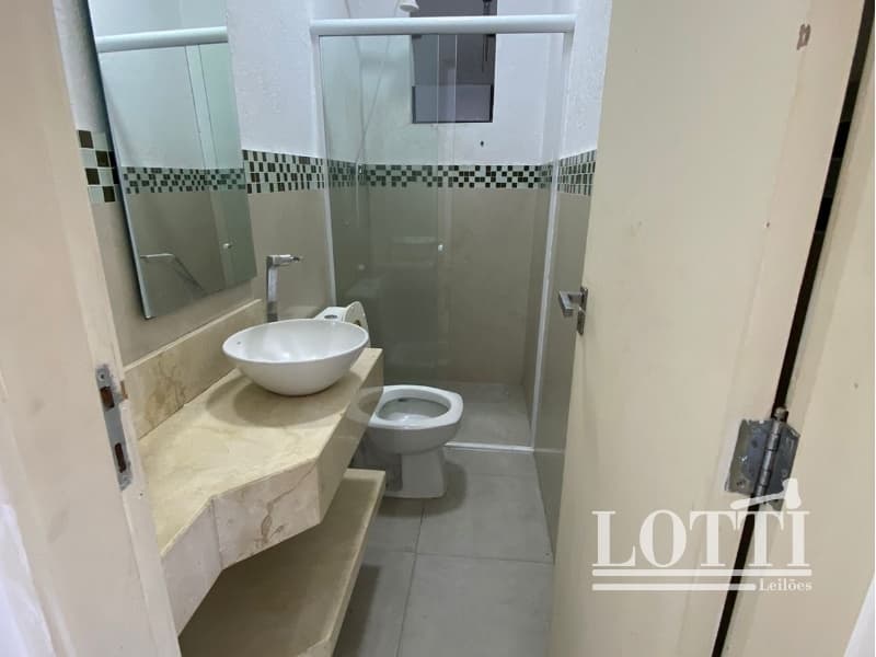 Foto 42 de 51: Comercial em leilão em São Paulo - SP — LOTE 001 Prédio Residencial