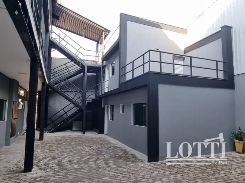 Foto 3 de 51: Comercial em leilão em São Paulo - SP, bairro Jardim Seckler — LOTE 001 Prédio Residencial
