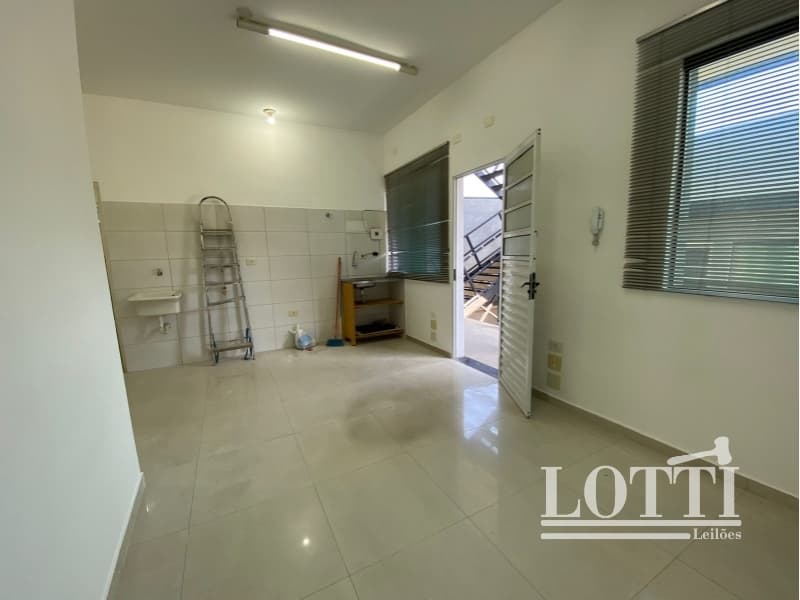 Foto 28 de 51: Comercial em leilão em São Paulo - SP, bairro Jardim Seckler — LOTE 001 Prédio Residencial