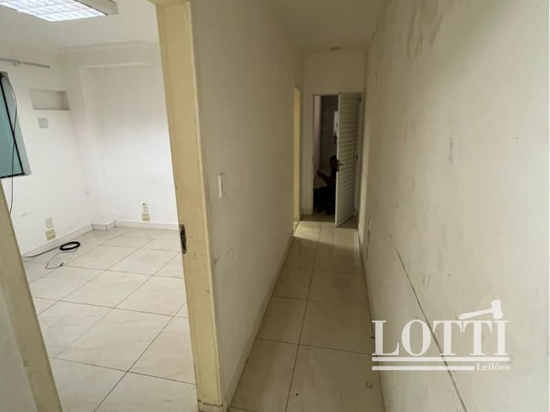 Foto 37 de 51: Comercial em leilão em São Paulo - SP, bairro Jardim Seckler — LOTE 001 Prédio Residencial