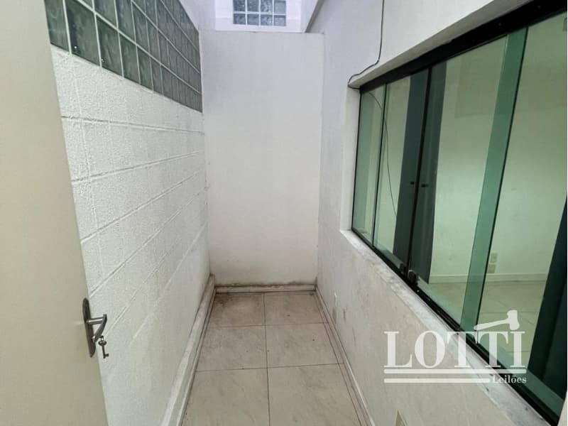 Foto 38 de 51: Comercial em leilão em São Paulo - SP, bairro Jardim Seckler — LOTE 001 Prédio Residencial