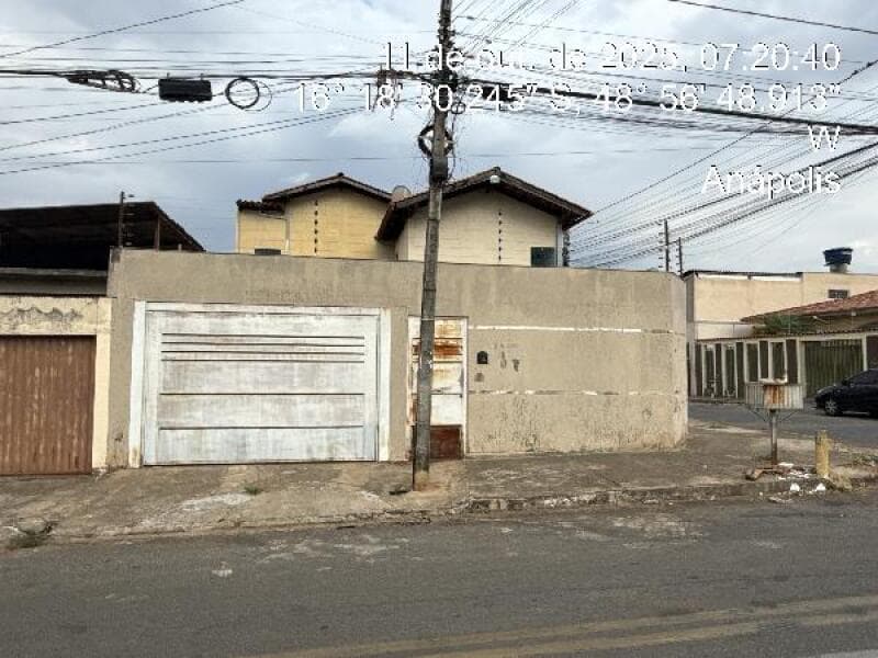 Casa em leilão em Anápolis - GO, bairro Vila Santa Isabel — LOTE 075 Casa